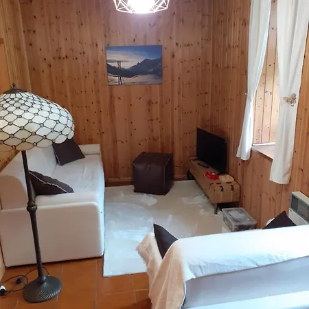 Maison De Clair Apartment