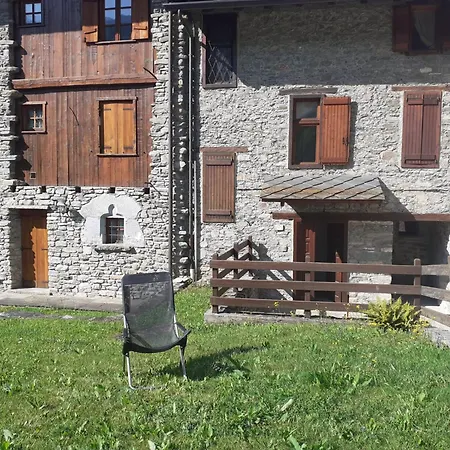 Maison De Clair